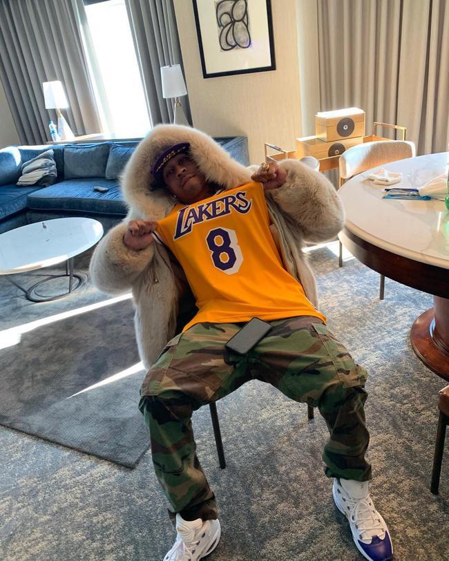 讨论集中在 讨论集中在